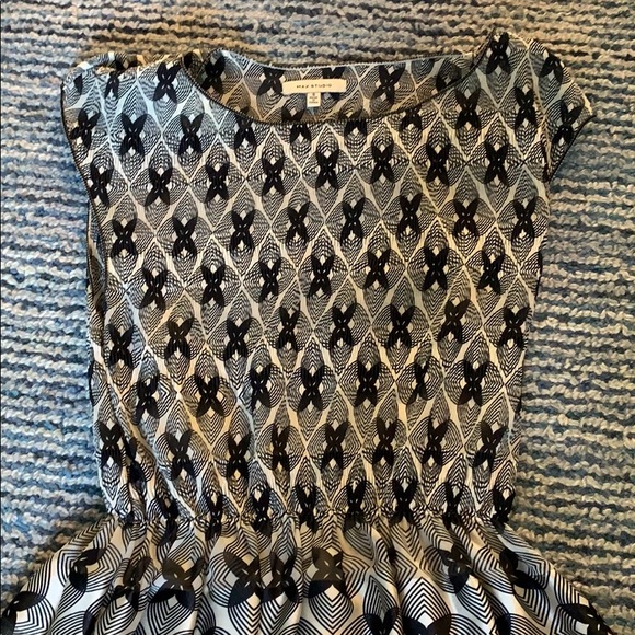 Beautiful Max Studio Midi Dress Size Small - Picture 2 of 3